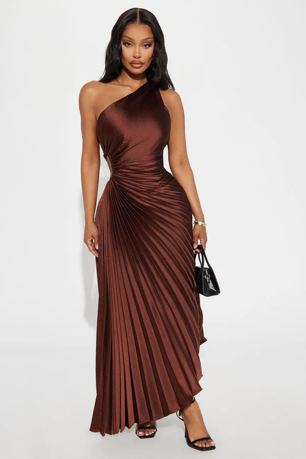 The Aria Pleated Gown ✨