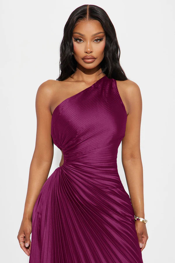 The Aria Pleated Gown ✨