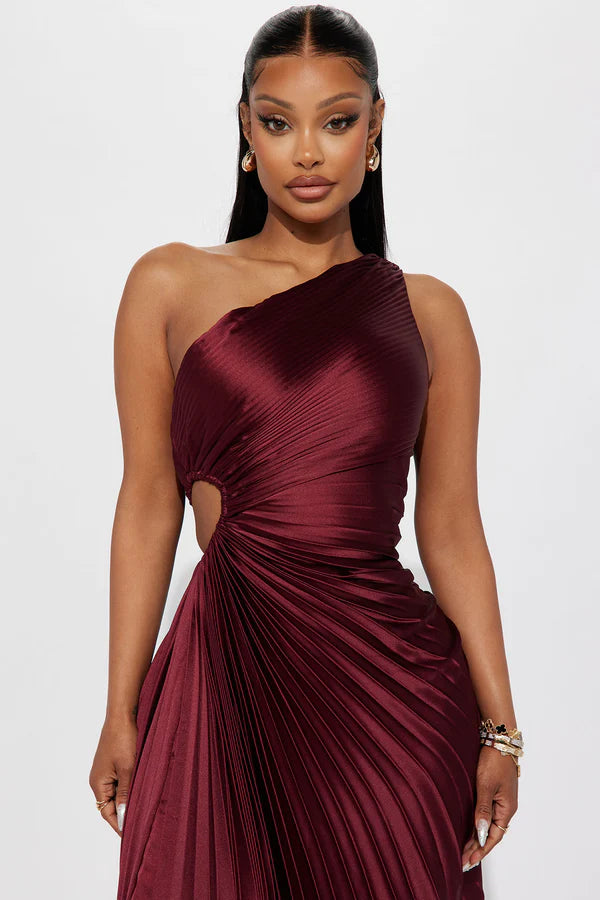 The Aria Pleated Gown ✨